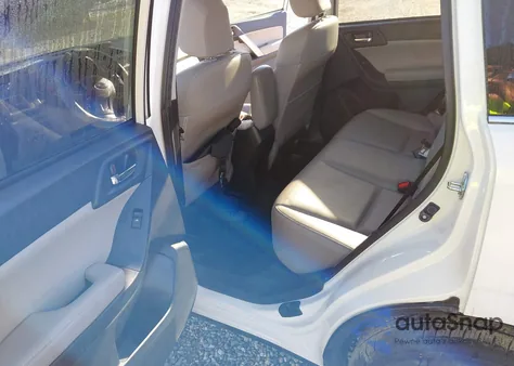 2016 Subaru Forester 2.5I Limited from USA, damaged, VIN JF2SJAHC8GH450566